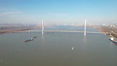 4k航拍南京长江三桥视频的预览图